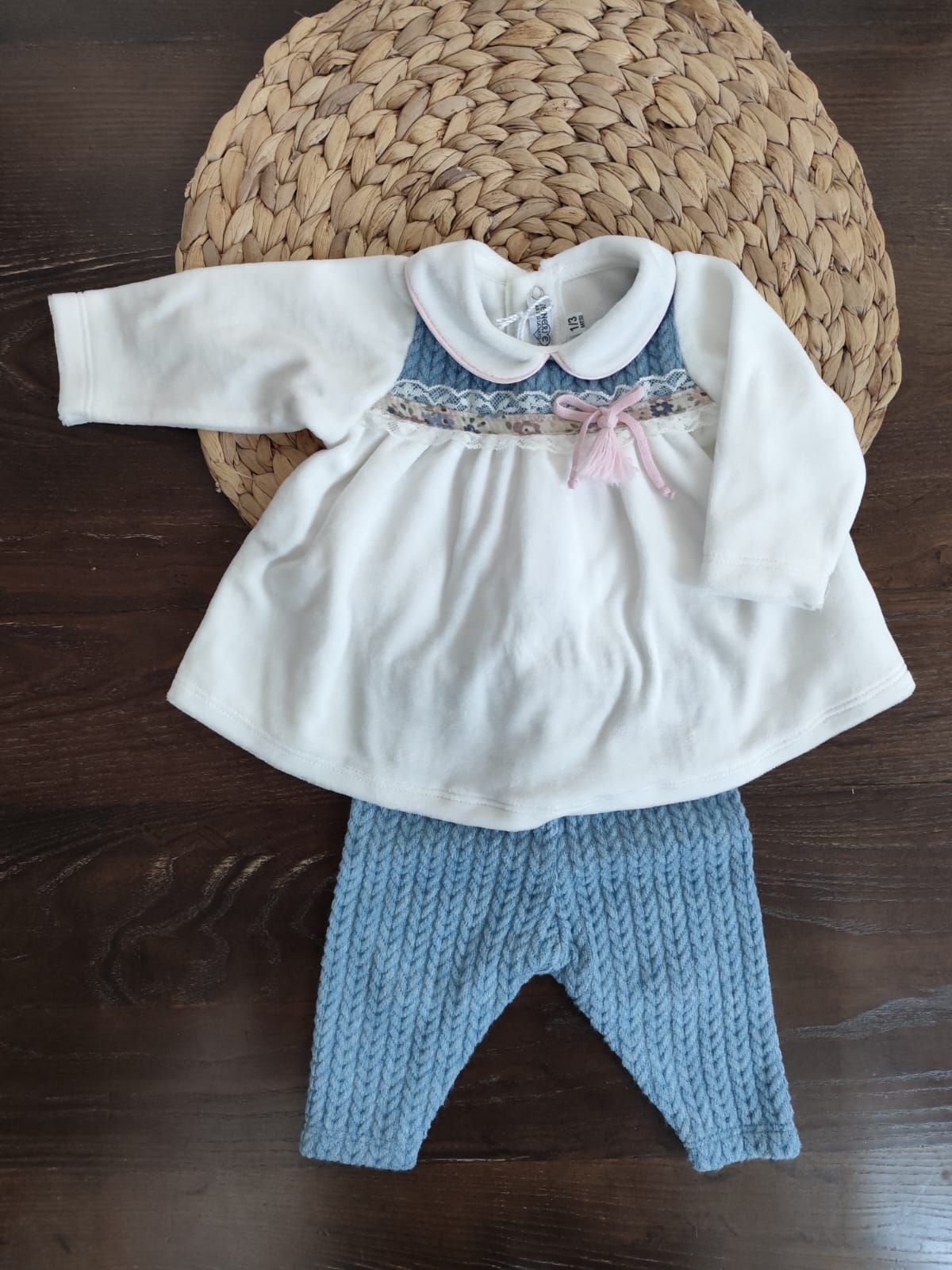 vestina in ciniglia e lana bianco e azzurro