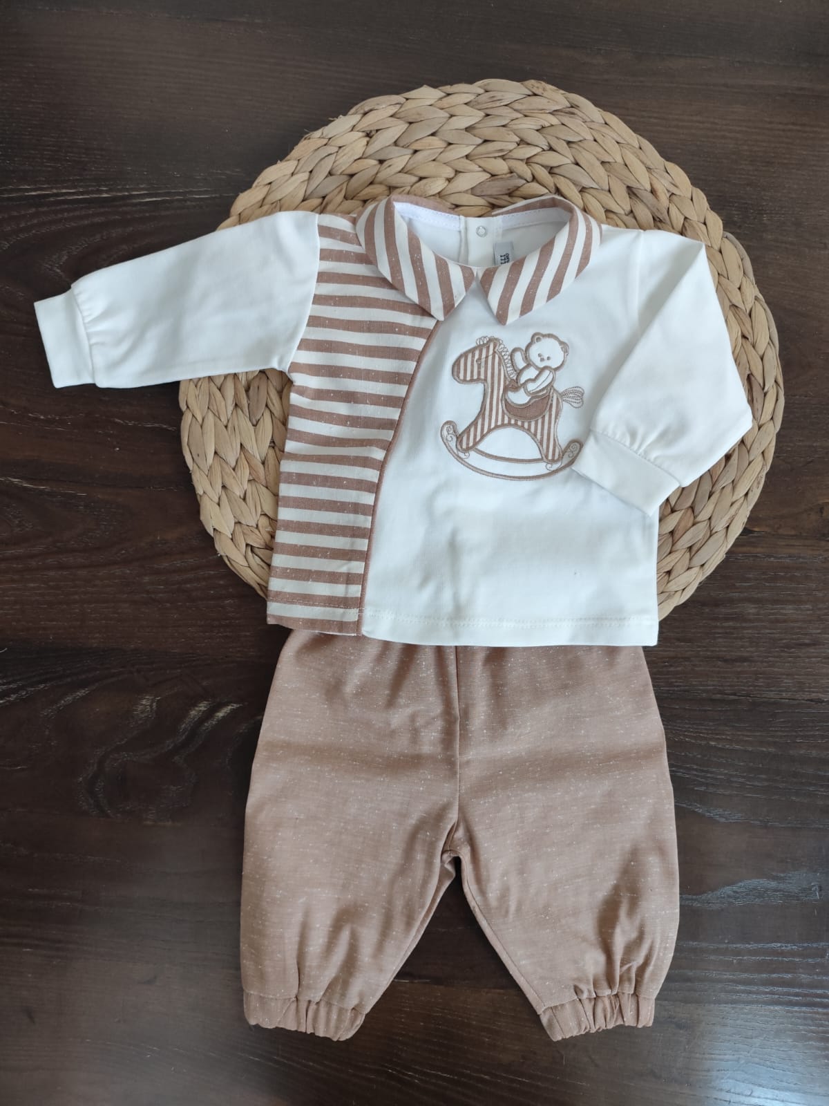 completino neonato in cotone tema cavalluccio a dondolo