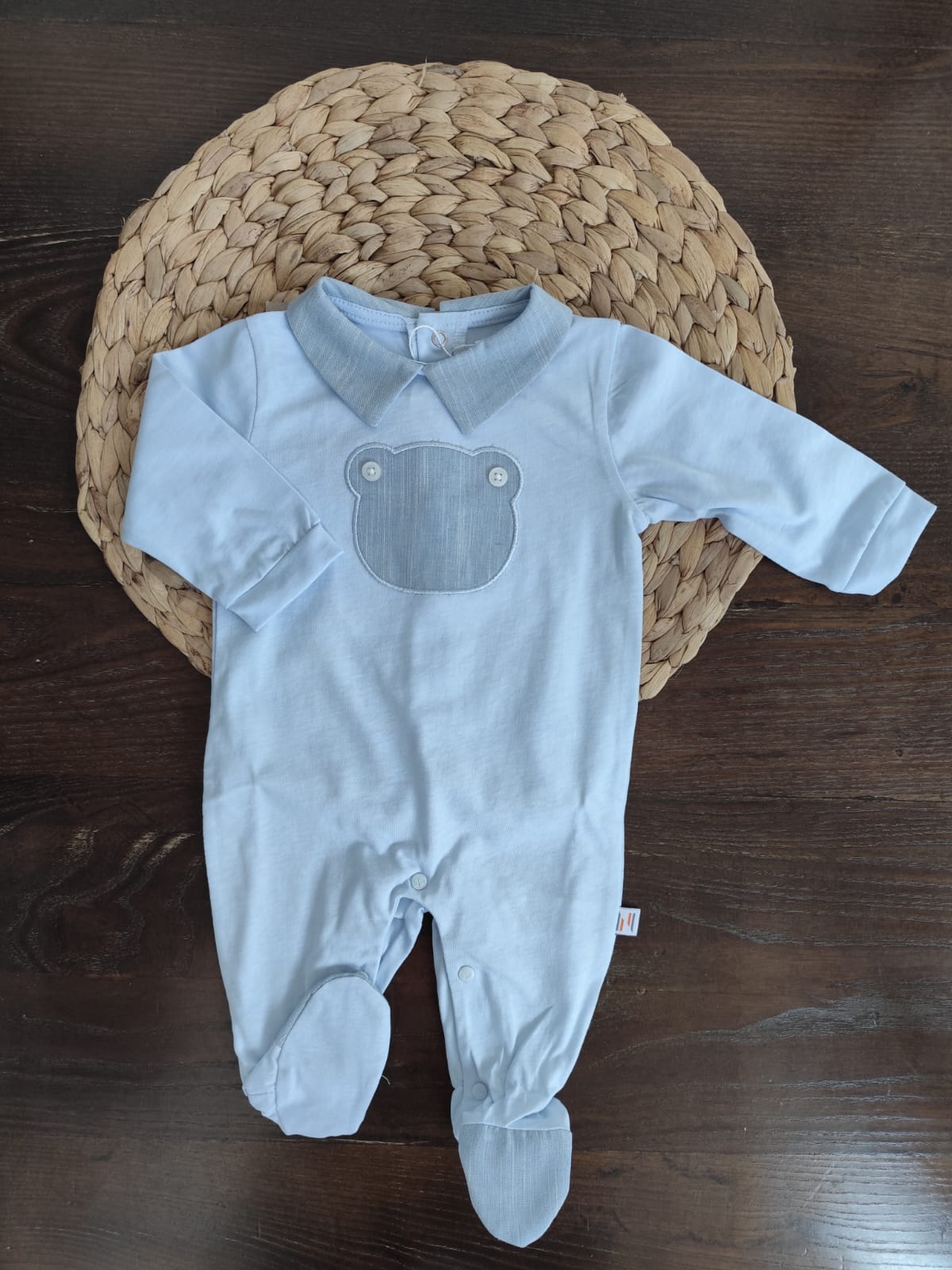 Tutina in cotone neonato orsetto azzurro con bottoni