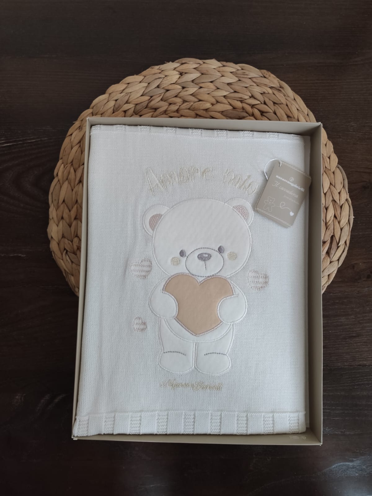 copertina culla/carrozzina in filo " Amore mio" vari colori