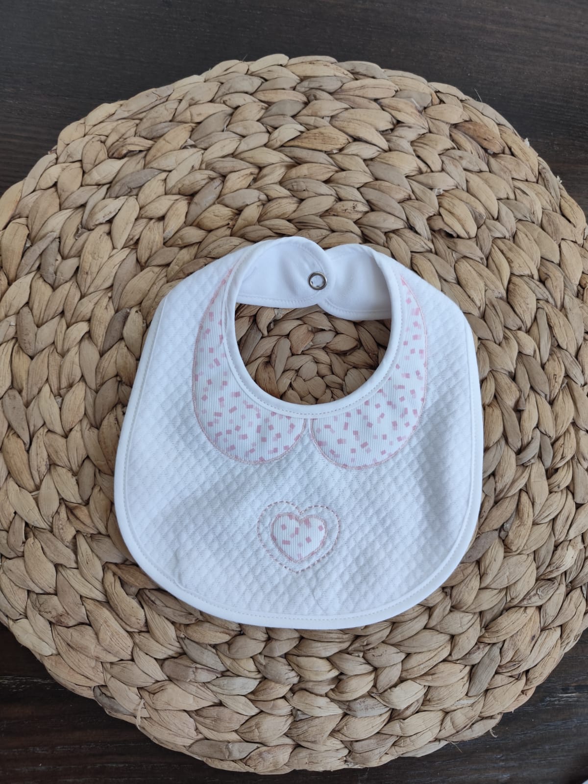 Bavette Neonata in jacquard con clips