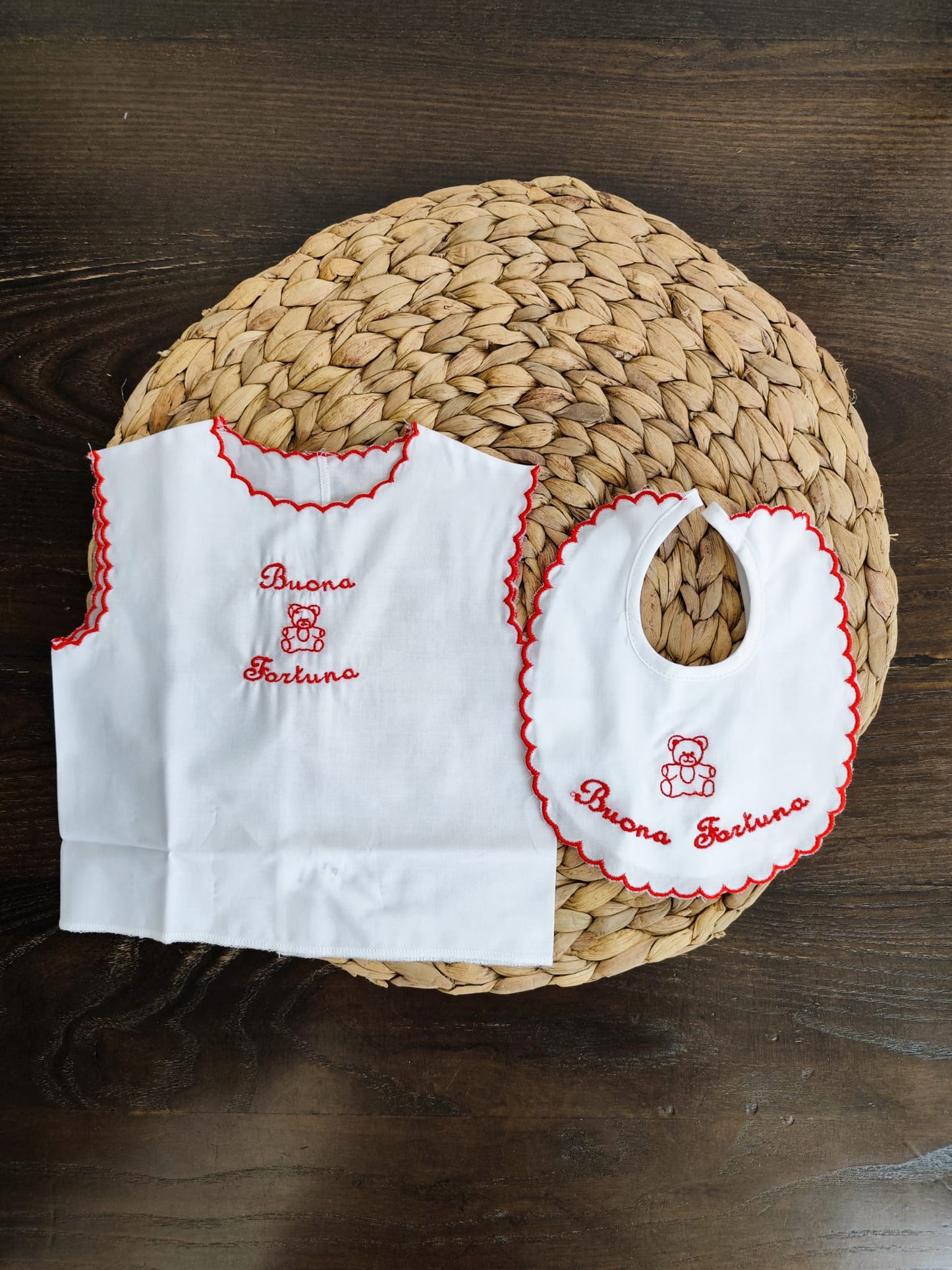set Camicino e bavetta della Fortuna