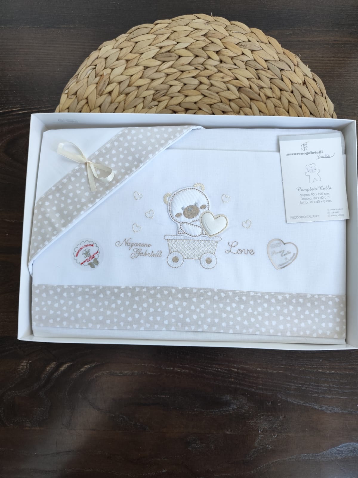 Completo culla neutro in cotone "love"