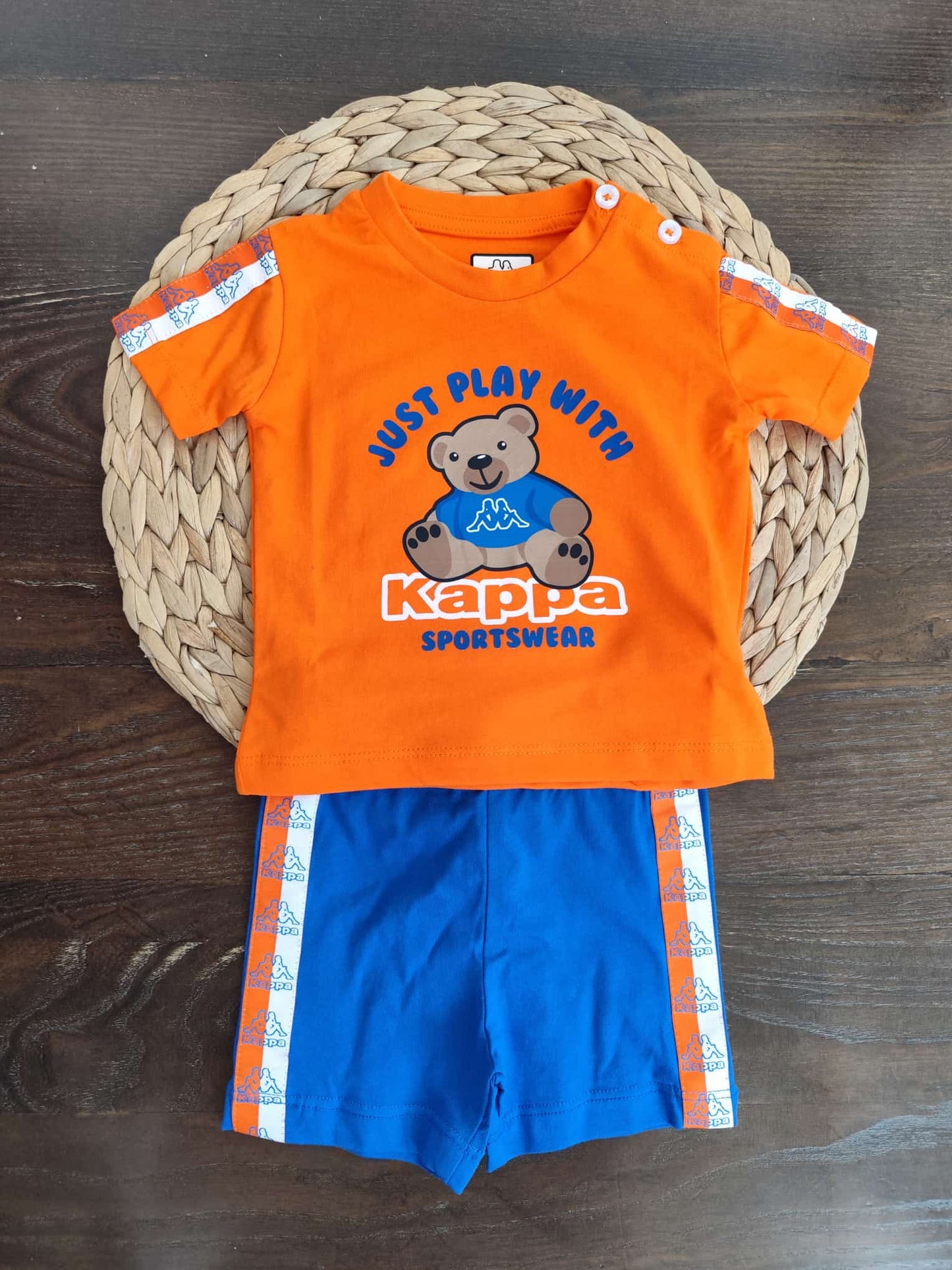 completino kappa neonato arancione