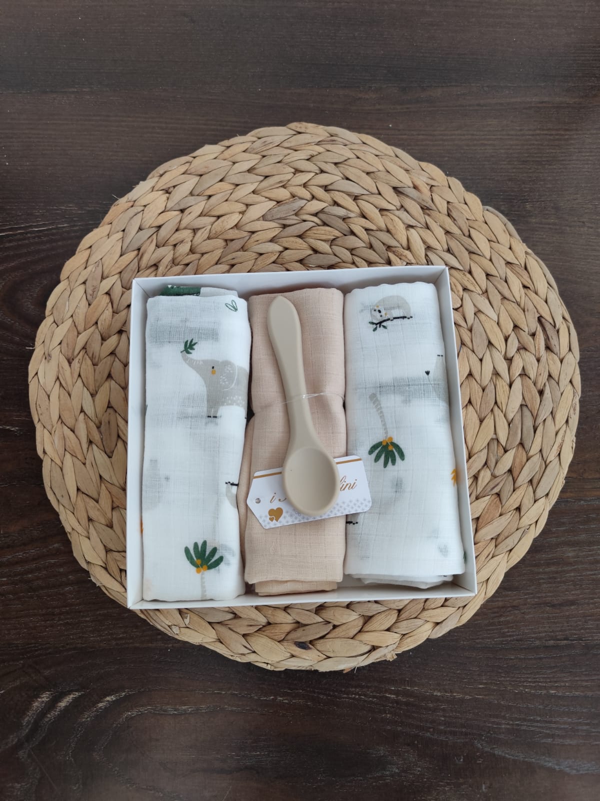 Set 3 quadrati di garza con gadget in silicone in vari colori