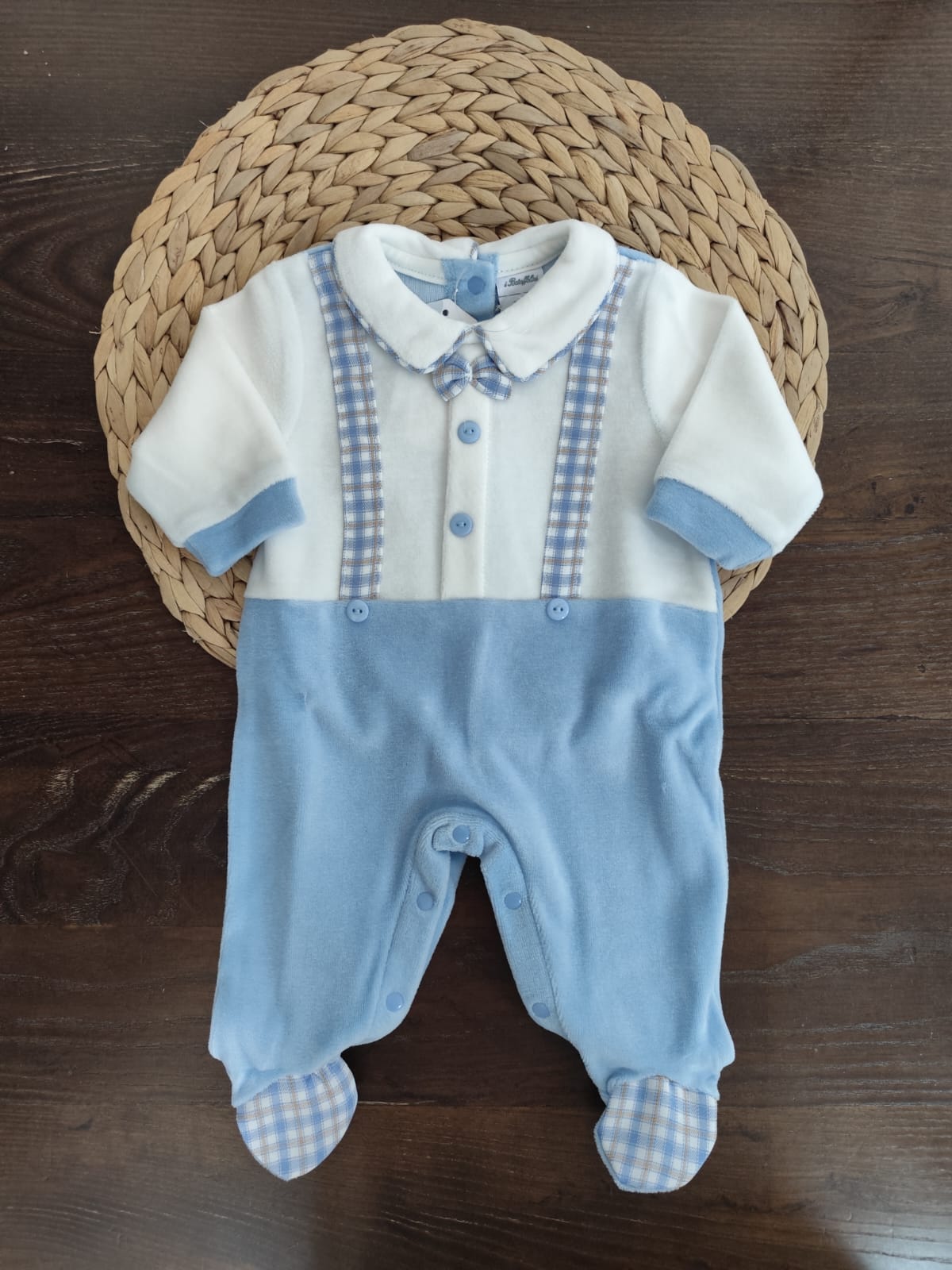 tutina in ciniglia azzurra con papillon