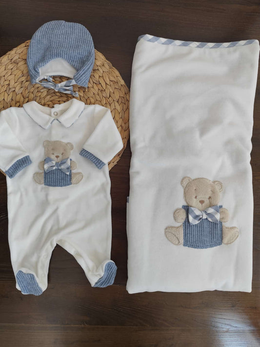 Coordinato Nascita in ciniglia e lana "dolce teddy blu" con tutina panna