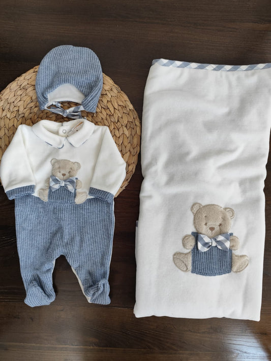 Coordinato Nascita in ciniglia e lana "dolce teddy blu" con tutina blu