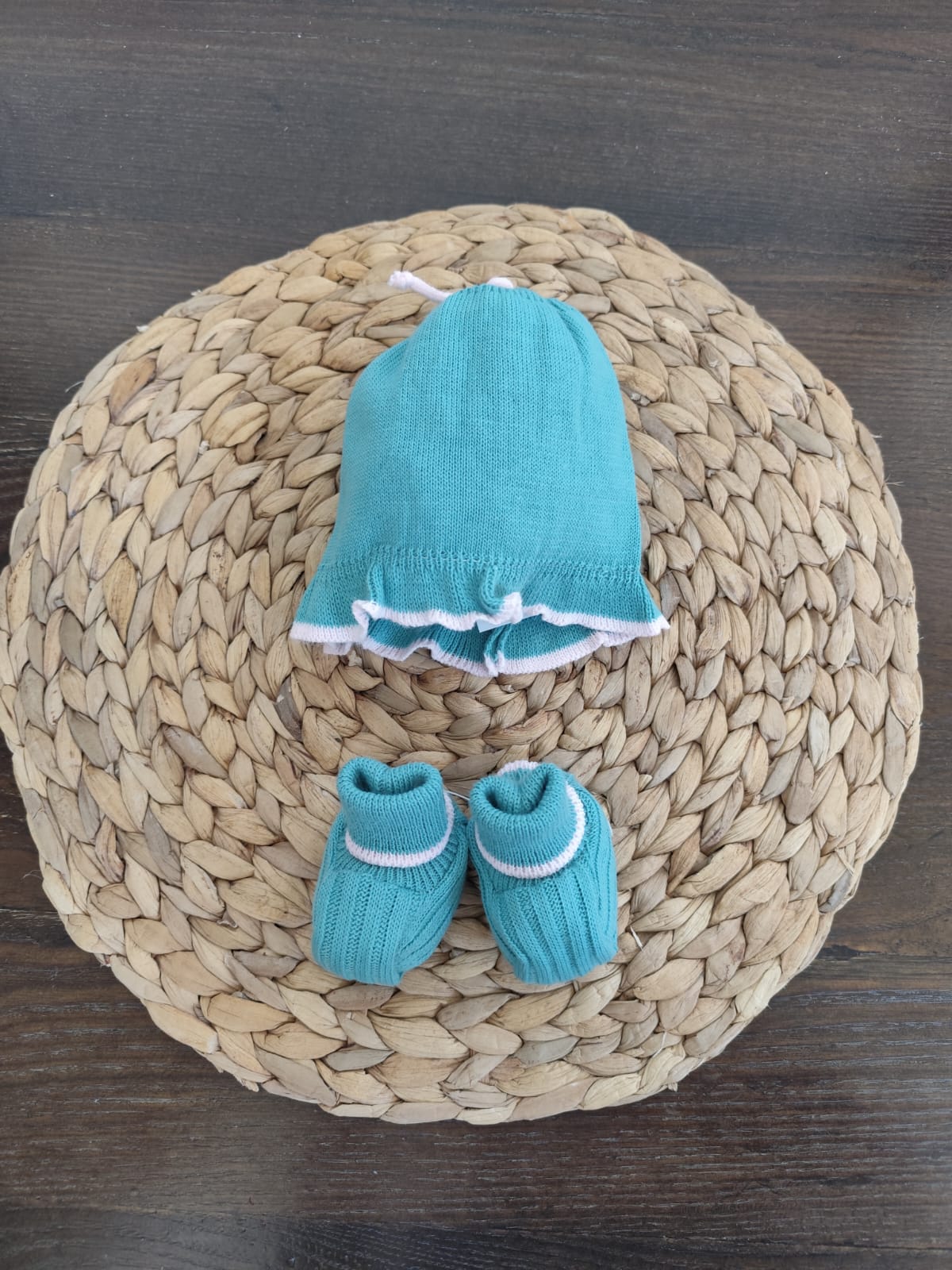 Coordinato Nascita in misto lana "fiore" con completino